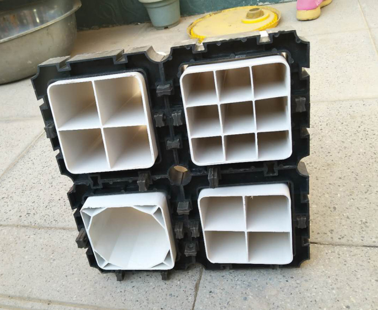  PVC�����ܹ��� �������͸�ʴ ���µ��±�����֧�Ź̶���
