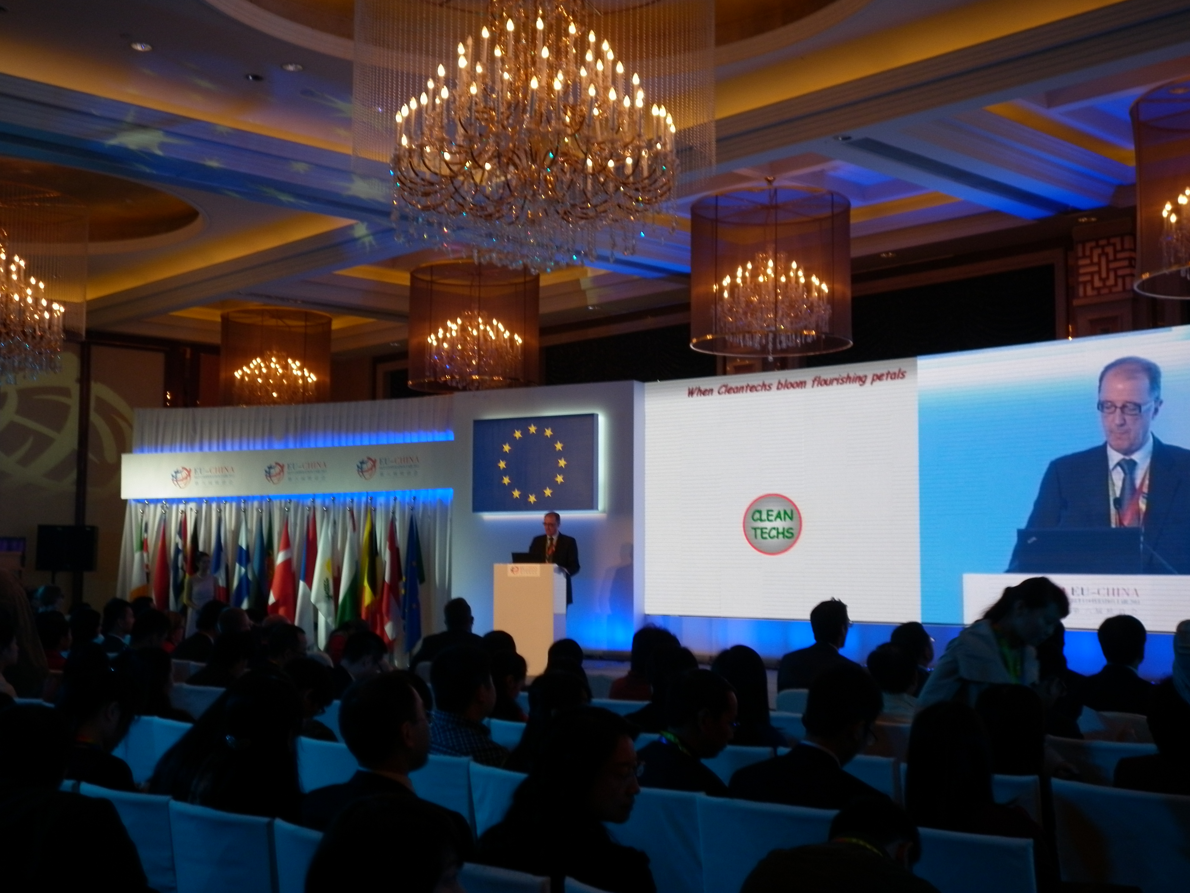 �����ط���-����ó�׷���